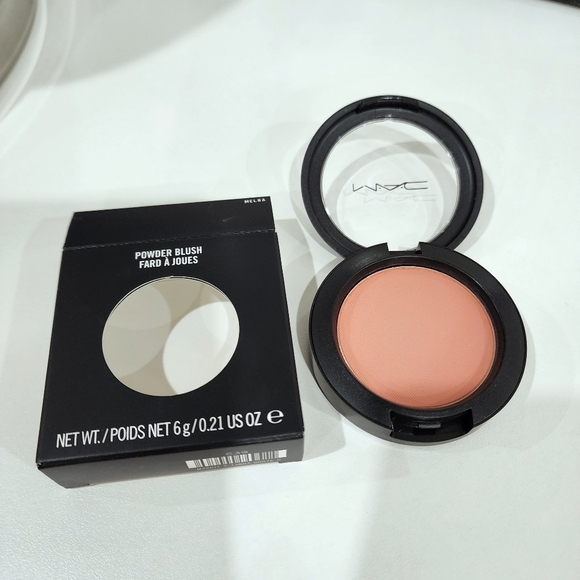 MAC Powder Blush Melba - Picture 1 of 3